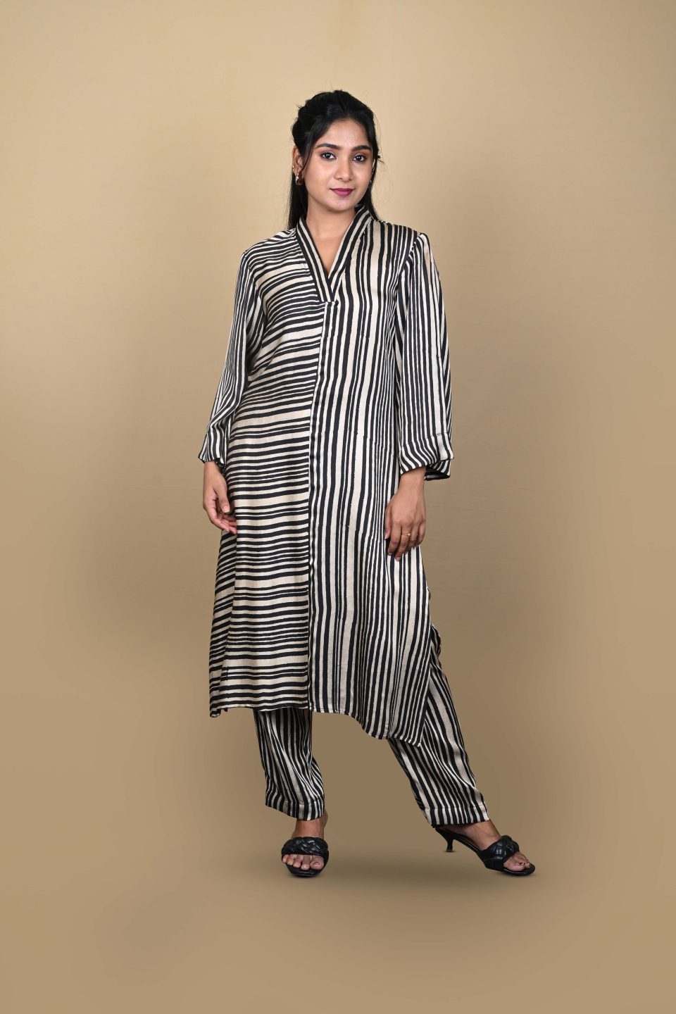 Modern Kurti Pant Set