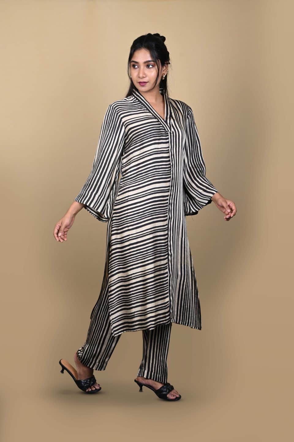 Modern Kurti Pant Set