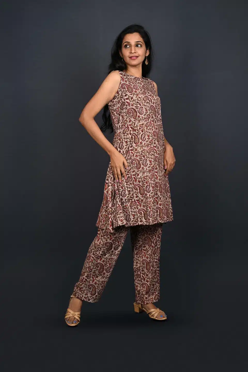 Paisley Print Kurta Set