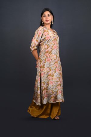 Indo-Fusion Ethnic Look