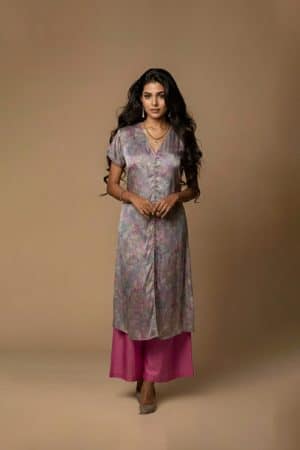 Grey pink kurta set for women – cotton floral printed co-ord with V-neck kurta and pink pants by Ivory by Radhika.