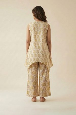 "Handblock cotton tunic set in yellow floral print"