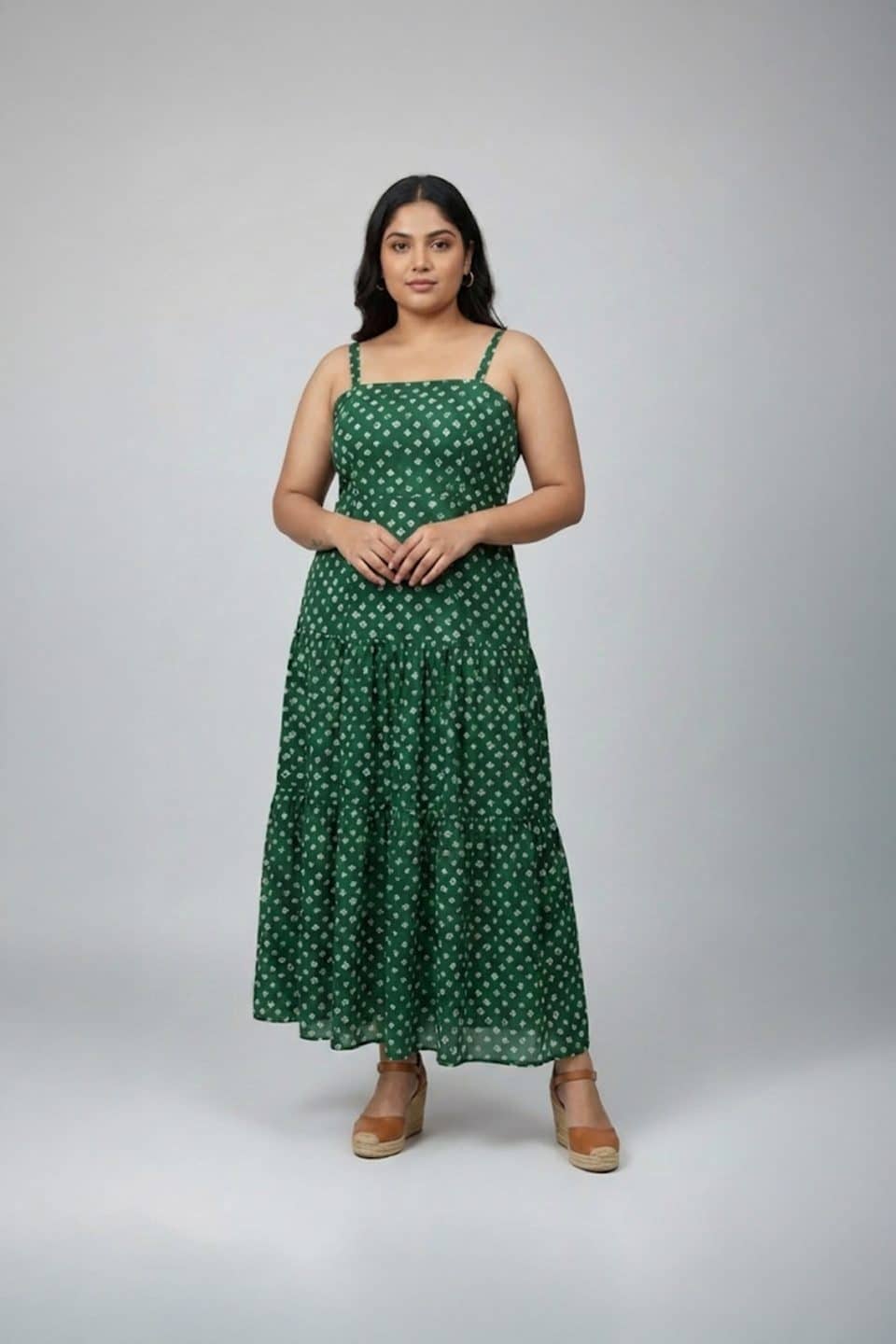 Green bandhani printed sleeveless tiered dress
