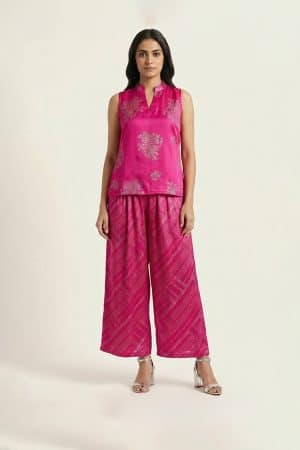 Pink sleeveless kurta set with printed palazzo pants
