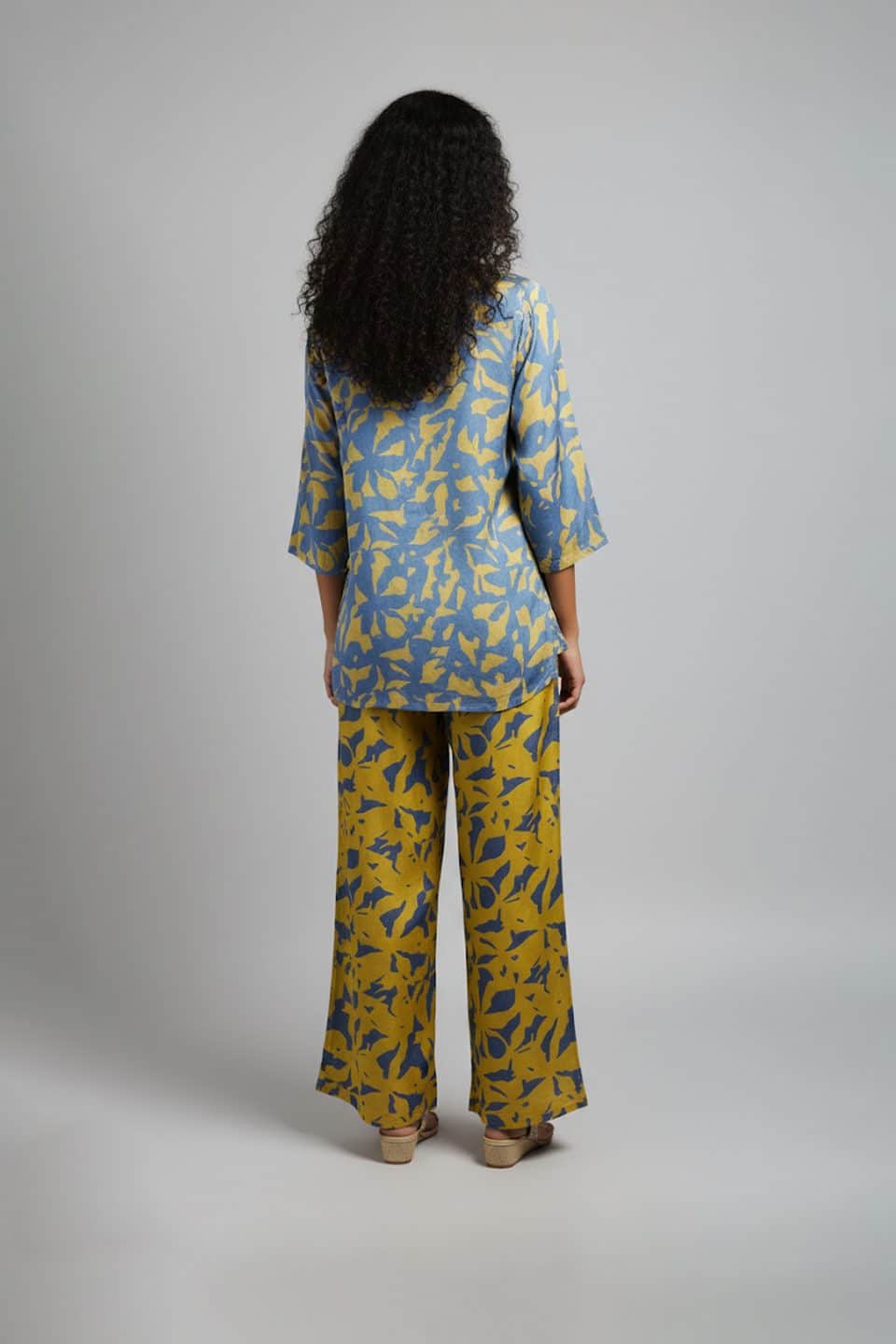 Blue and yellow printed kurta palazzo set with three-quarter sleeves