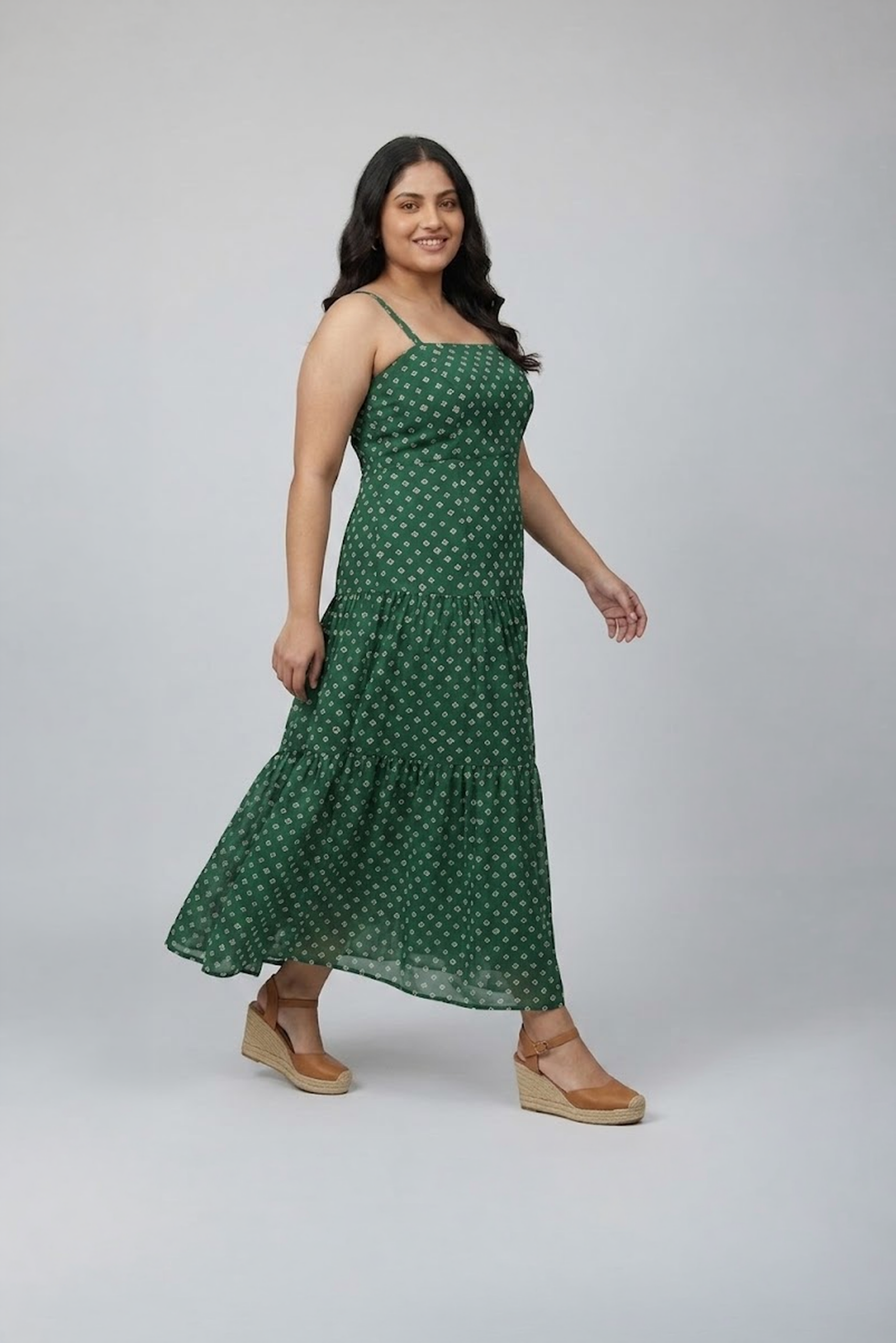 Green bandhani printed sleeveless tiered dress