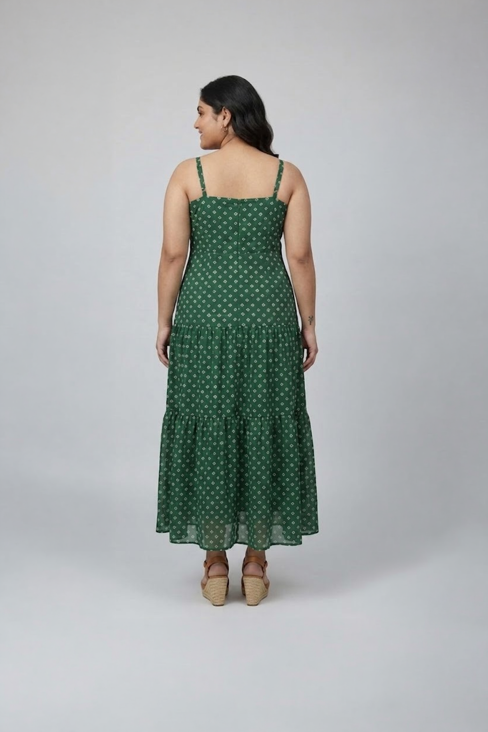 Green bandhani printed sleeveless tiered dress