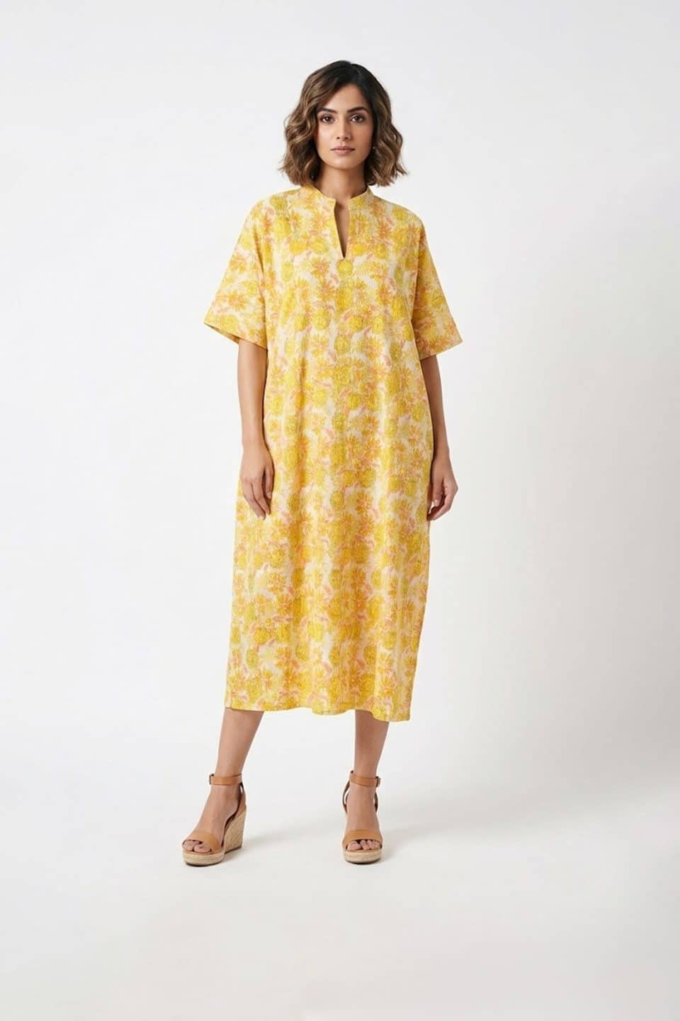 Yellow cotton midi dress with floral print and relaxed fit