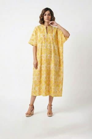 Yellow cotton midi dress with floral print and relaxed fit
