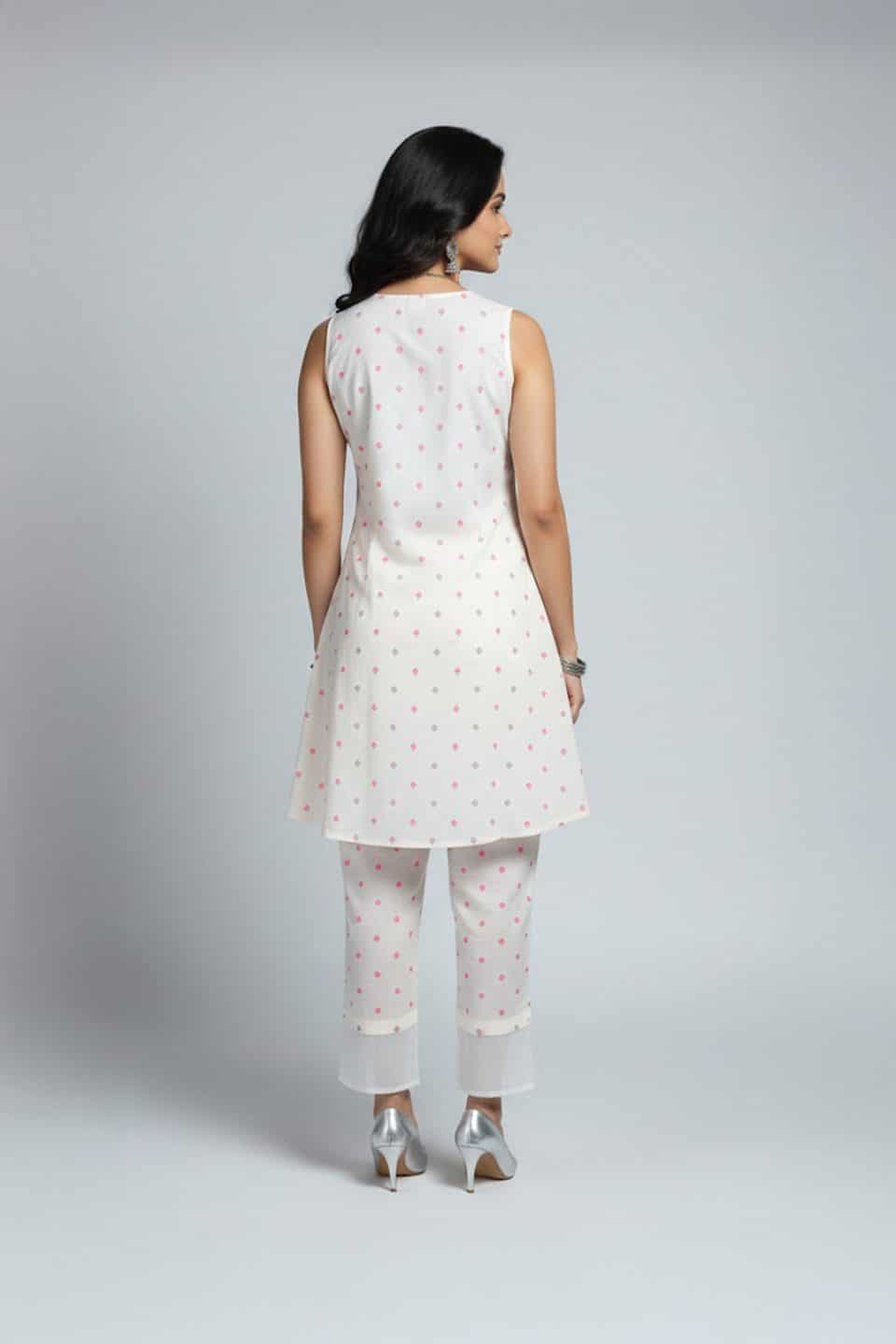 Ivory Buti Kurta Set with Sleeveless A-Line Kurta and Straight Pants