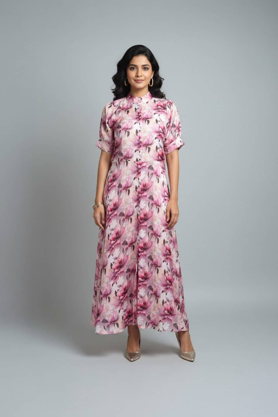 Pink floral printed kurta set for women with straight fit and short sleeves