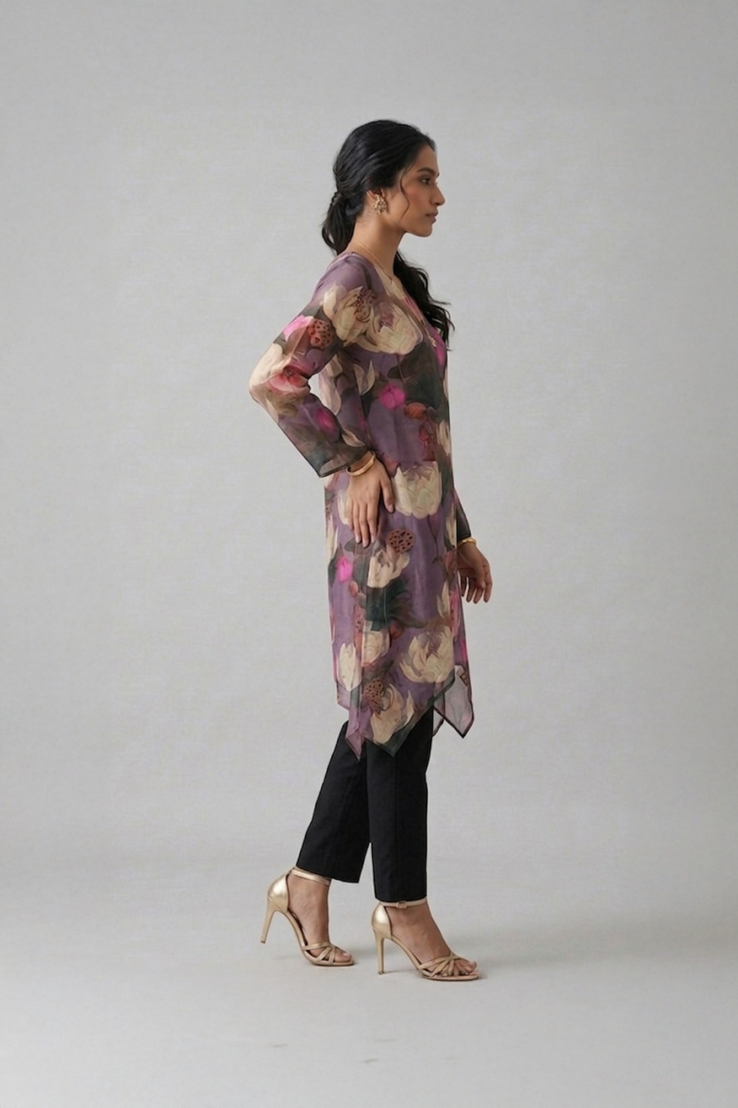 floral asymmetrical kurta set for women